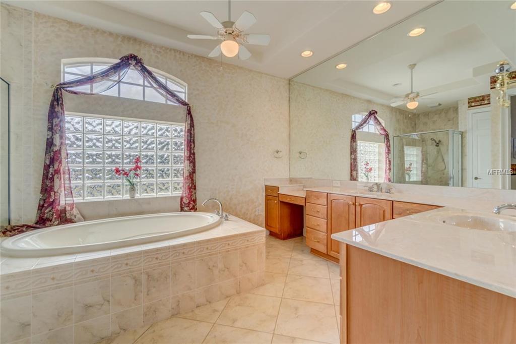 10096 HOLLY BERRY DRIVE, WEEKI WACHEE, Florida 34613, 3 Bedrooms Bedrooms, 8 Rooms Rooms,2 BathroomsBathrooms,Residential,For sale,HOLLY BERRY,W7637850