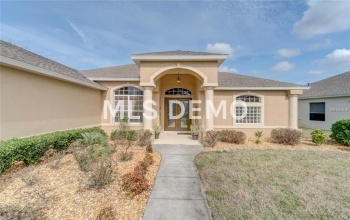 10096 HOLLY BERRY DRIVE, WEEKI WACHEE, Florida 34613, 3 Bedrooms Bedrooms, 8 Rooms Rooms,2 BathroomsBathrooms,Residential,For sale,HOLLY BERRY,W7637850