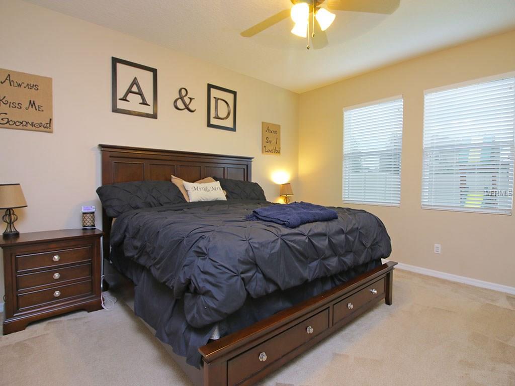 1118 WHITE WATER BAY DRIVE, GROVELAND, Florida 34736, 4 Bedrooms Bedrooms, 7 Rooms Rooms,2 BathroomsBathrooms,Residential,For sale,WHITE WATER BAY,O5532382