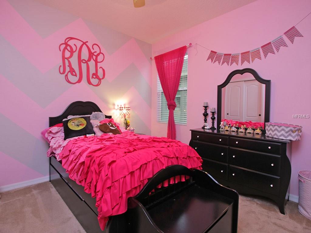 1118 WHITE WATER BAY DRIVE, GROVELAND, Florida 34736, 4 Bedrooms Bedrooms, 7 Rooms Rooms,2 BathroomsBathrooms,Residential,For sale,WHITE WATER BAY,O5532382