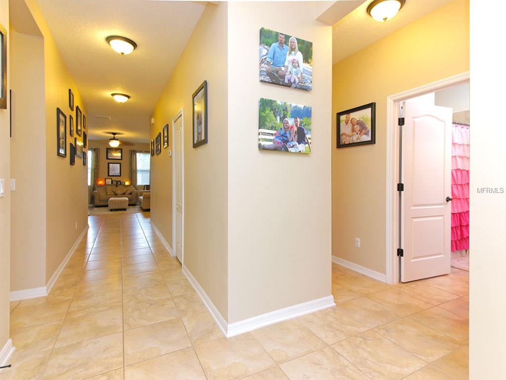 1118 WHITE WATER BAY DRIVE, GROVELAND, Florida 34736, 4 Bedrooms Bedrooms, 7 Rooms Rooms,2 BathroomsBathrooms,Residential,For sale,WHITE WATER BAY,O5532382