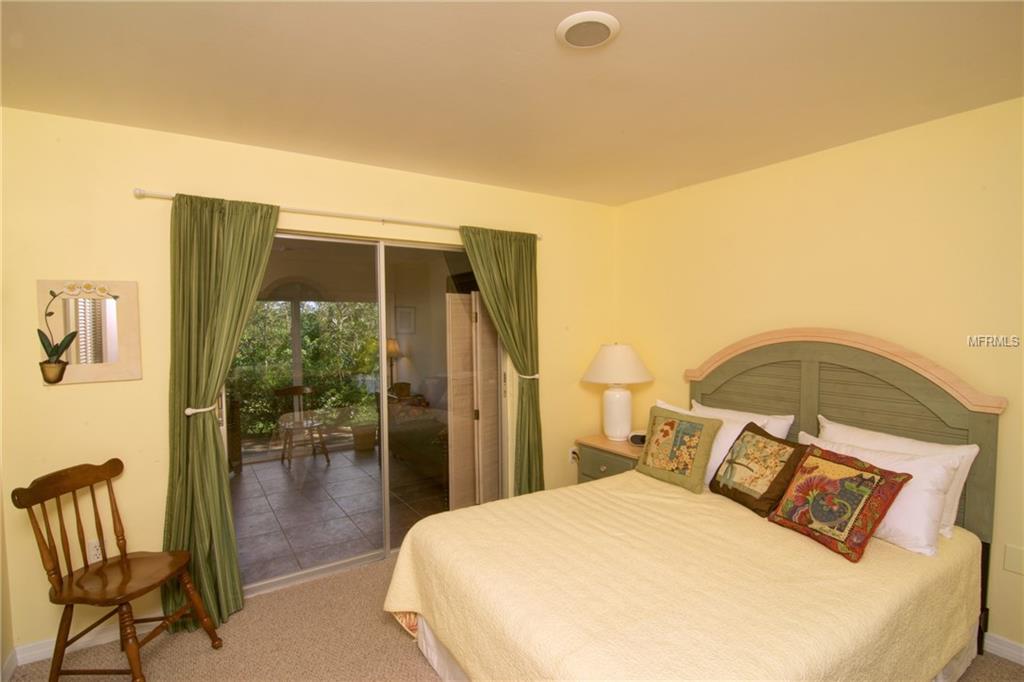 704 TROPICAL CIRCLE, SARASOTA, Florida 34242, 3 Bedrooms Bedrooms, 6 Rooms Rooms,2 BathroomsBathrooms,Residential,For sale,TROPICAL,A4197363