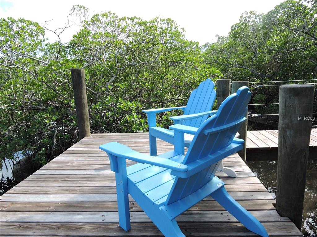 704 TROPICAL CIRCLE, SARASOTA, Florida 34242, 3 Bedrooms Bedrooms, 6 Rooms Rooms,2 BathroomsBathrooms,Residential,For sale,TROPICAL,A4197363