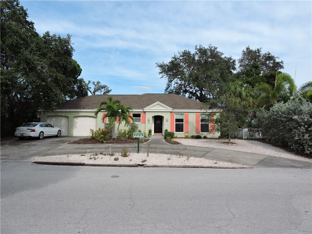 704 TROPICAL CIRCLE, SARASOTA, Florida 34242, 3 Bedrooms Bedrooms, 6 Rooms Rooms,2 BathroomsBathrooms,Residential,For sale,TROPICAL,A4197363