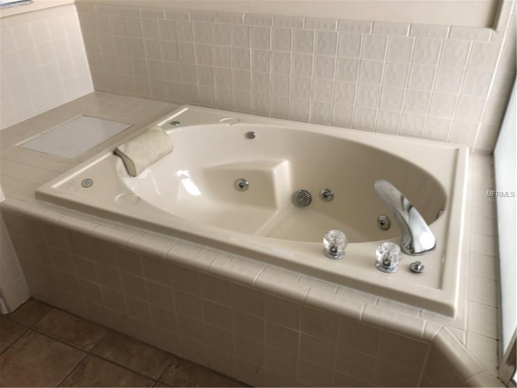 316 FORREST CREST CT, OCOEE, Florida 34761, 4 Bedrooms Bedrooms, 4 Rooms Rooms,3 BathroomsBathrooms,Residential,For sale,FORREST CREST CT,O5542607