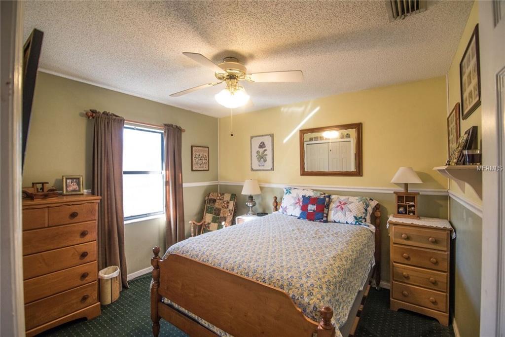 1563 KINSMAN WAY, LAKELAND, Florida 33809, 4 Bedrooms Bedrooms, 3 Rooms Rooms,2 BathroomsBathrooms,Residential,For sale,KINSMAN,L4724563