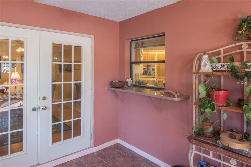 1563 KINSMAN WAY, LAKELAND, Florida 33809, 4 Bedrooms Bedrooms, 3 Rooms Rooms,2 BathroomsBathrooms,Residential,For sale,KINSMAN,L4724563