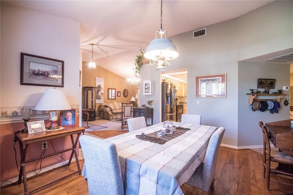 1563 KINSMAN WAY, LAKELAND, Florida 33809, 4 Bedrooms Bedrooms, 3 Rooms Rooms,2 BathroomsBathrooms,Residential,For sale,KINSMAN,L4724563