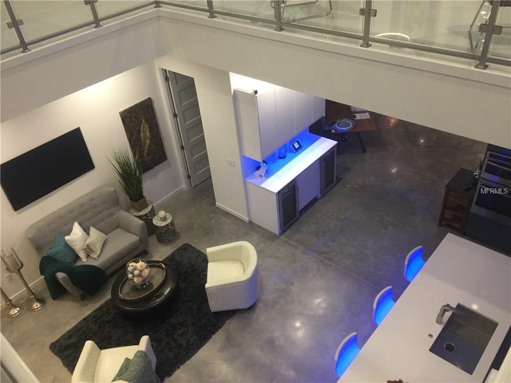 2745 S EAST AVENUE, SARASOTA, Florida 34239, 3 Bedrooms Bedrooms, 3 Rooms Rooms,3 BathroomsBathrooms,Residential,For sale,EAST,A4205568