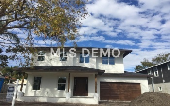 711 34TH AVENUE N, ST PETERSBURG, Florida 33704, 5 Bedrooms Bedrooms, 8 Rooms Rooms,4 BathroomsBathrooms,Residential,For sale,34TH,T2922145