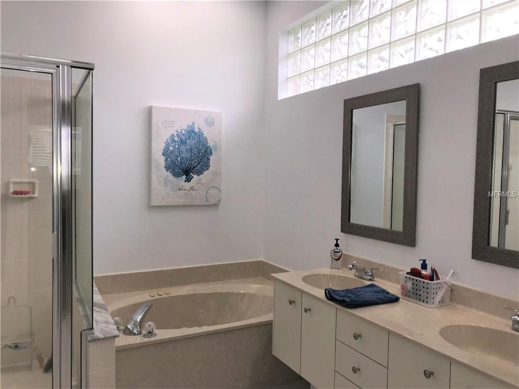 17717 NATHANS DRIVE, TAMPA, Florida 33647, 3 Bedrooms Bedrooms, 7 Rooms Rooms,2 BathroomsBathrooms,Residential,For sale,NATHANS,T2923198