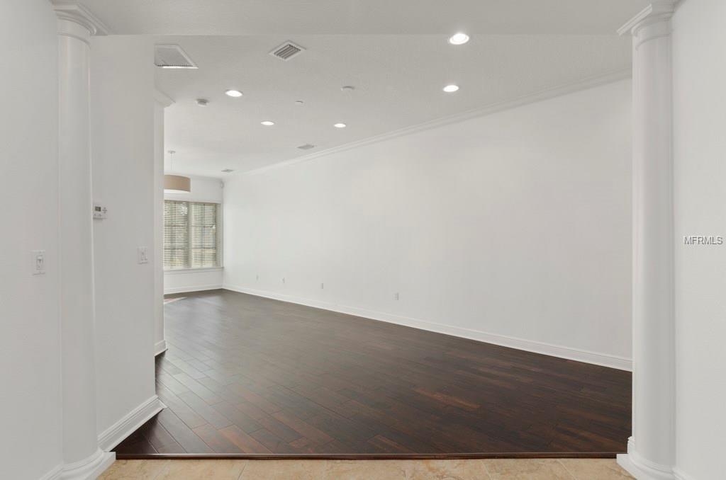 335 W WELBOURNE AVENUE, WINTER PARK, Florida 32789, 3 Bedrooms Bedrooms, 6 Rooms Rooms,3 BathroomsBathrooms,Residential,For sale,WELBOURNE,O5557374