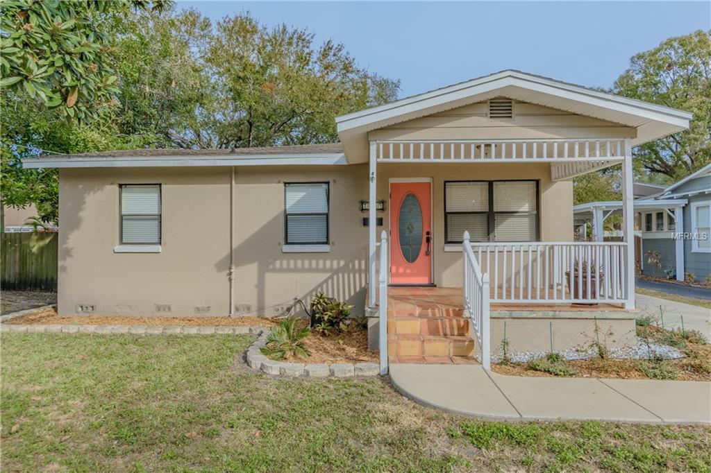 2409 W STROUD AVENUE, TAMPA, Florida 33629, 3 Bedrooms Bedrooms, 6 Rooms Rooms,2 BathroomsBathrooms,Residential,For sale,STROUD,T2925023