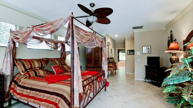 510 N RIVER ROAD, VENICE, Florida 34293, 4 Bedrooms Bedrooms, 10 Rooms Rooms,2 BathroomsBathrooms,Residential,For sale,RIVER,N5916254