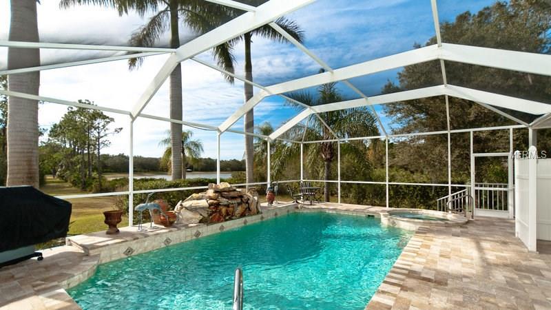 510 N RIVER ROAD, VENICE, Florida 34293, 4 Bedrooms Bedrooms, 10 Rooms Rooms,2 BathroomsBathrooms,Residential,For sale,RIVER,N5916254