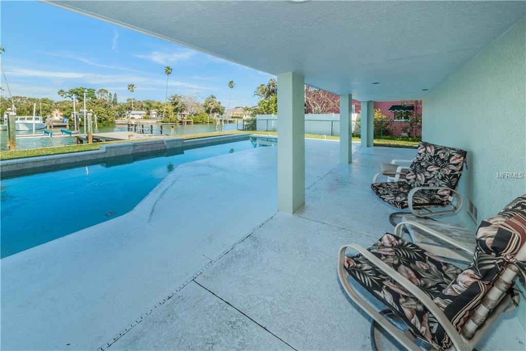 314 10TH AVENUE, INDIAN ROCKS BEACH, Florida 33785, 3 Bedrooms Bedrooms, 7 Rooms Rooms,2 BathroomsBathrooms,Residential,For sale,10TH,U7847194