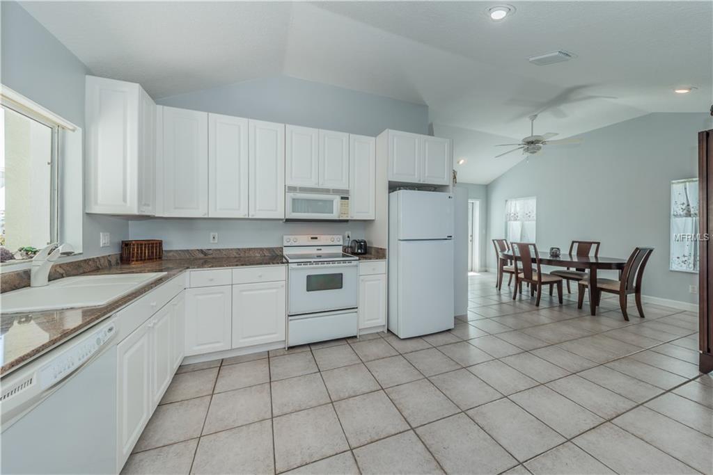 314 10TH AVENUE, INDIAN ROCKS BEACH, Florida 33785, 3 Bedrooms Bedrooms, 7 Rooms Rooms,2 BathroomsBathrooms,Residential,For sale,10TH,U7847194