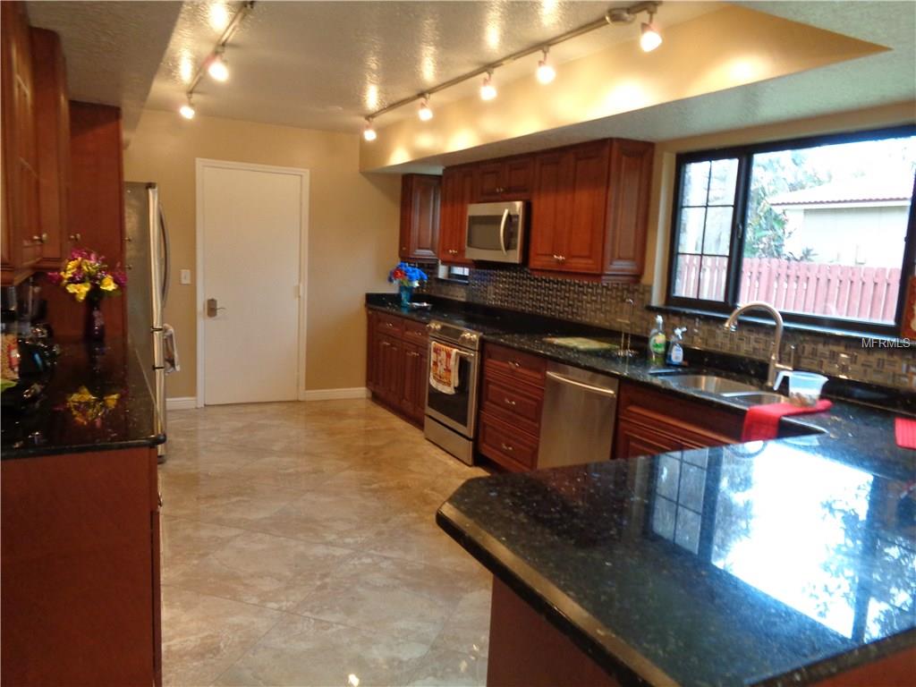 6809 PARSON BROWN DRIVE, ORLANDO, Florida 32819, 3 Bedrooms Bedrooms, 7 Rooms Rooms,2 BathroomsBathrooms,Residential,For sale,PARSON BROWN,O5561645