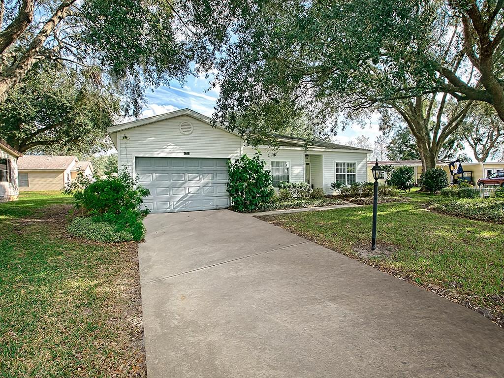 4720 BELLE GROVE, LEESBURG, Florida 34748, 2 Bedrooms Bedrooms, 6 Rooms Rooms,2 BathroomsBathrooms,Residential,For sale,BELLE,G4852805