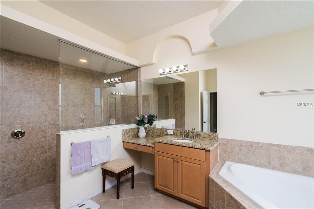 8757 BRIDGEPORT BAY CIRCLE, MOUNT DORA, Florida 32757, 4 Bedrooms Bedrooms, 10 Rooms Rooms,3 BathroomsBathrooms,Residential,For sale,BRIDGEPORT BAY,G4847672