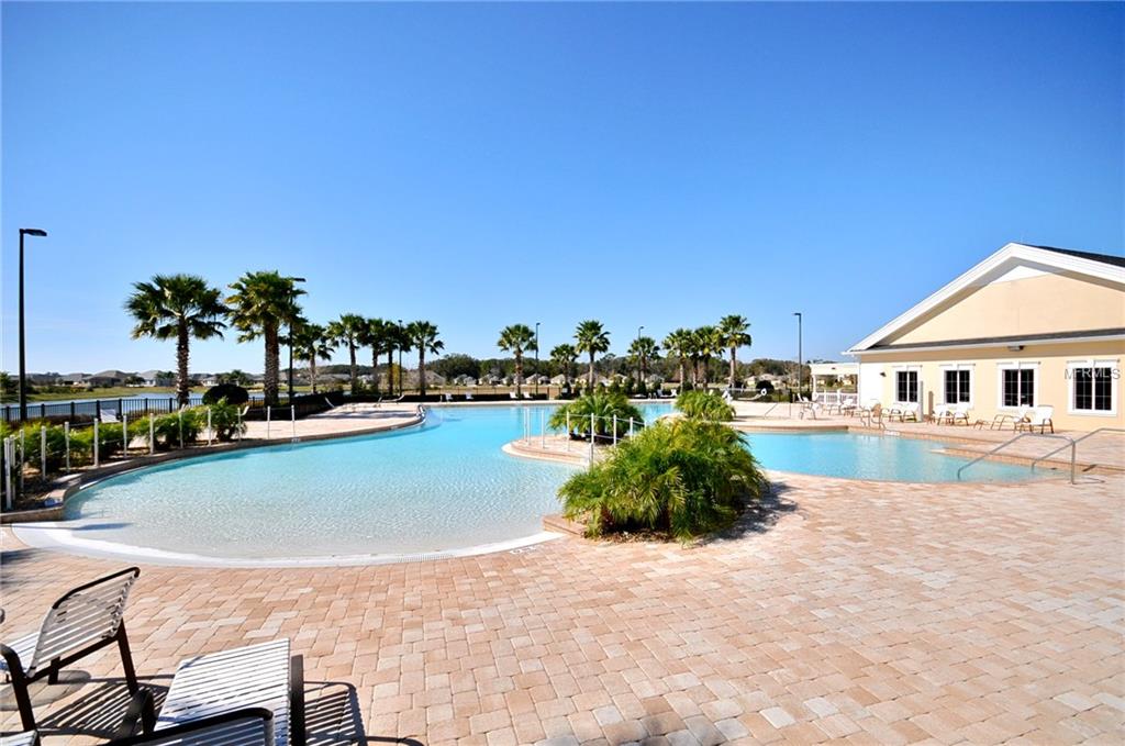 8757 BRIDGEPORT BAY CIRCLE, MOUNT DORA, Florida 32757, 4 Bedrooms Bedrooms, 10 Rooms Rooms,3 BathroomsBathrooms,Residential,For sale,BRIDGEPORT BAY,G4847672