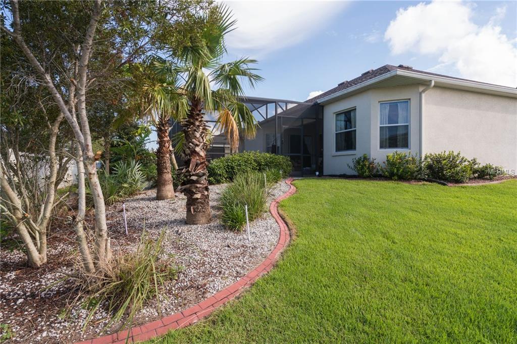 8757 BRIDGEPORT BAY CIRCLE, MOUNT DORA, Florida 32757, 4 Bedrooms Bedrooms, 10 Rooms Rooms,3 BathroomsBathrooms,Residential,For sale,BRIDGEPORT BAY,G4847672