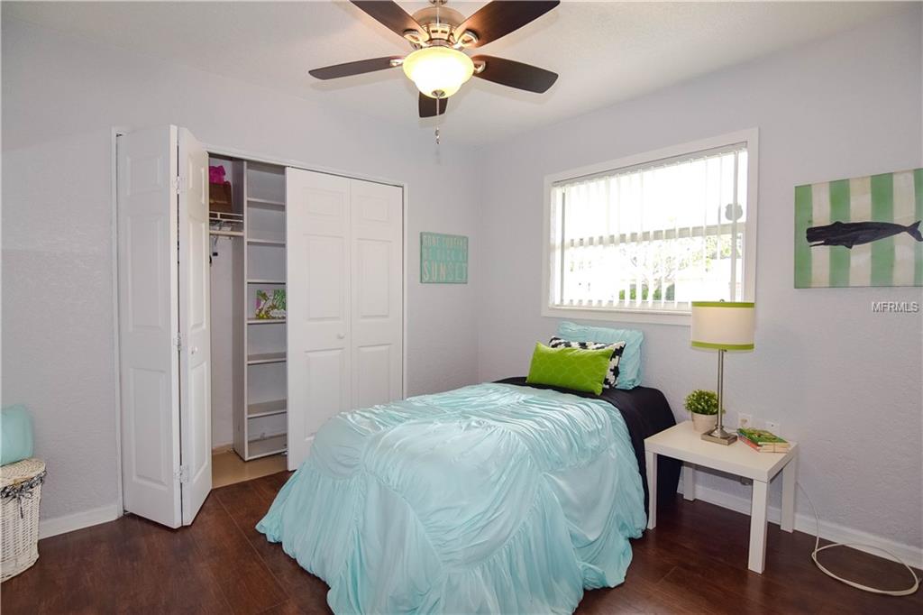 11091 NAVAJO DRIVE, SEMINOLE, Florida 33772, 4 Bedrooms Bedrooms, 8 Rooms Rooms,2 BathroomsBathrooms,Residential,For sale,NAVAJO,U7839536