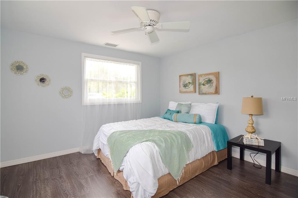 11091 NAVAJO DRIVE, SEMINOLE, Florida 33772, 4 Bedrooms Bedrooms, 8 Rooms Rooms,2 BathroomsBathrooms,Residential,For sale,NAVAJO,U7839536