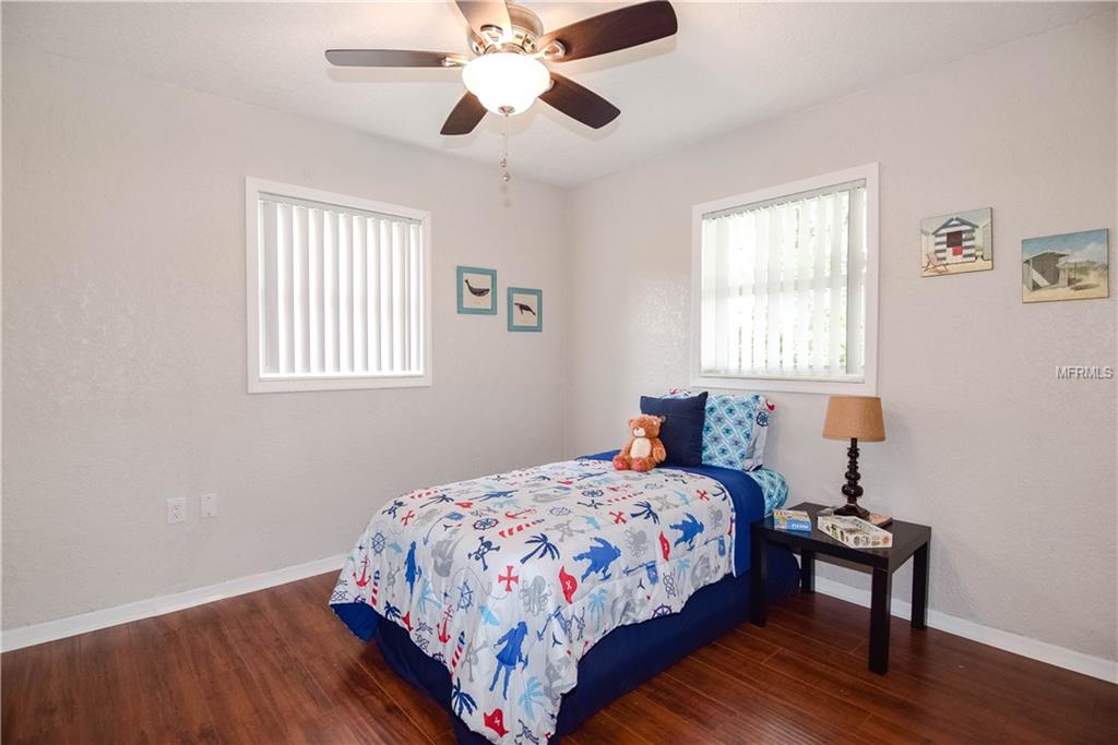 11091 NAVAJO DRIVE, SEMINOLE, Florida 33772, 4 Bedrooms Bedrooms, 8 Rooms Rooms,2 BathroomsBathrooms,Residential,For sale,NAVAJO,U7839536