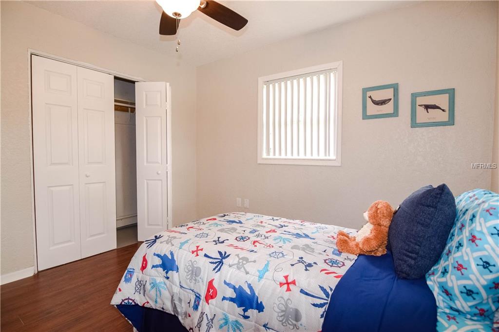 11091 NAVAJO DRIVE, SEMINOLE, Florida 33772, 4 Bedrooms Bedrooms, 8 Rooms Rooms,2 BathroomsBathrooms,Residential,For sale,NAVAJO,U7839536