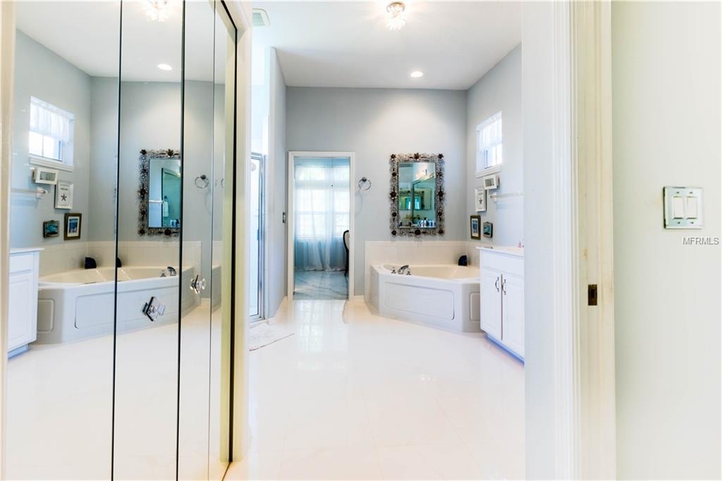 5080 FABERGE PLACE, SARASOTA, Florida 34233, 3 Bedrooms Bedrooms, 3 Rooms Rooms,2 BathroomsBathrooms,Residential,For sale,FABERGE,A4204713