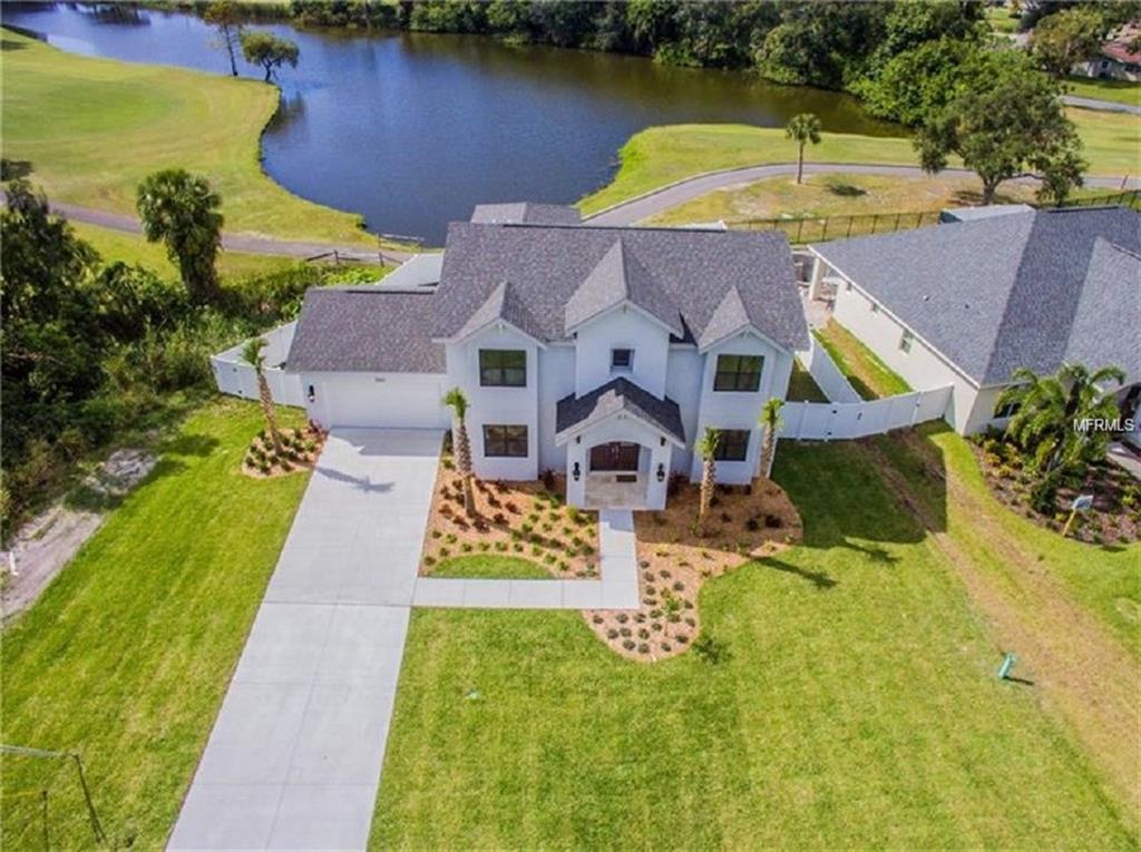 2660 COLUMBUS WAY S, ST PETERSBURG, Florida 33712, 3 Bedrooms Bedrooms, 6 Rooms Rooms,2 BathroomsBathrooms,Residential,For sale,COLUMBUS,U7842739