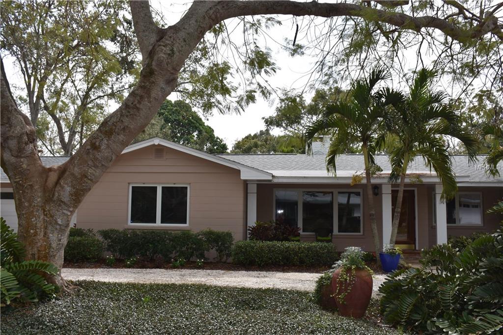 1766 LOMA LINDA STREET, SARASOTA, Florida 34239, 3 Bedrooms Bedrooms, 7 Rooms Rooms,2 BathroomsBathrooms,Residential,For sale,LOMA LINDA,A4207932