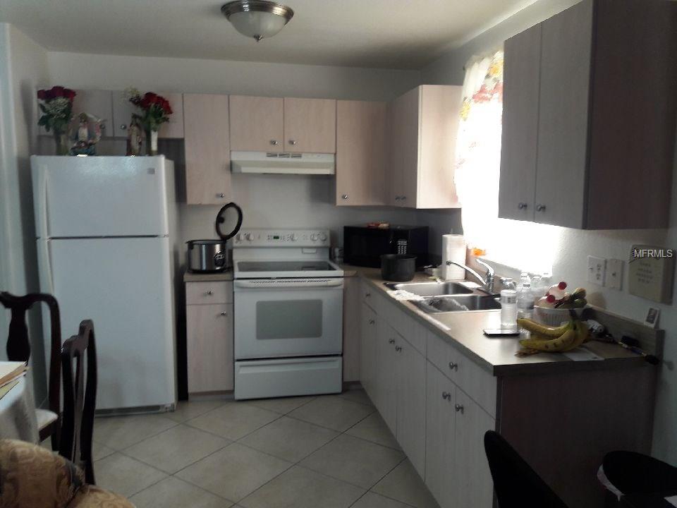 2840 31ST AVENUE E, BRADENTON, Florida 34208, 3 Bedrooms Bedrooms, 5 Rooms Rooms,2 BathroomsBathrooms,Residential,For sale,31ST,O5559086