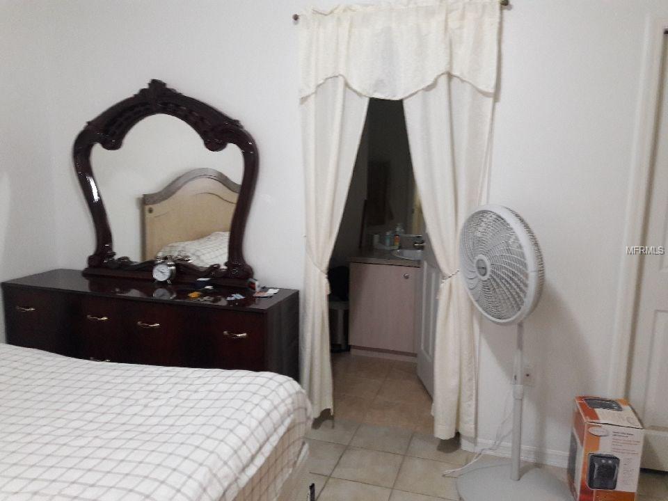 2840 31ST AVENUE E, BRADENTON, Florida 34208, 3 Bedrooms Bedrooms, 5 Rooms Rooms,2 BathroomsBathrooms,Residential,For sale,31ST,O5559086