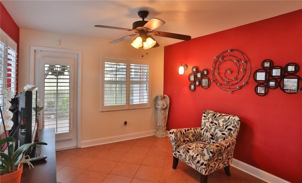 895 4TH STREET S, SAFETY HARBOR, Florida 34695, 3 Bedrooms Bedrooms, 7 Rooms Rooms,2 BathroomsBathrooms,Residential,For sale,4TH,U7846210