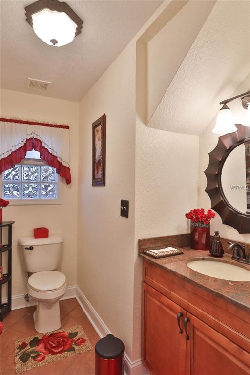 895 4TH STREET S, SAFETY HARBOR, Florida 34695, 3 Bedrooms Bedrooms, 7 Rooms Rooms,2 BathroomsBathrooms,Residential,For sale,4TH,U7846210