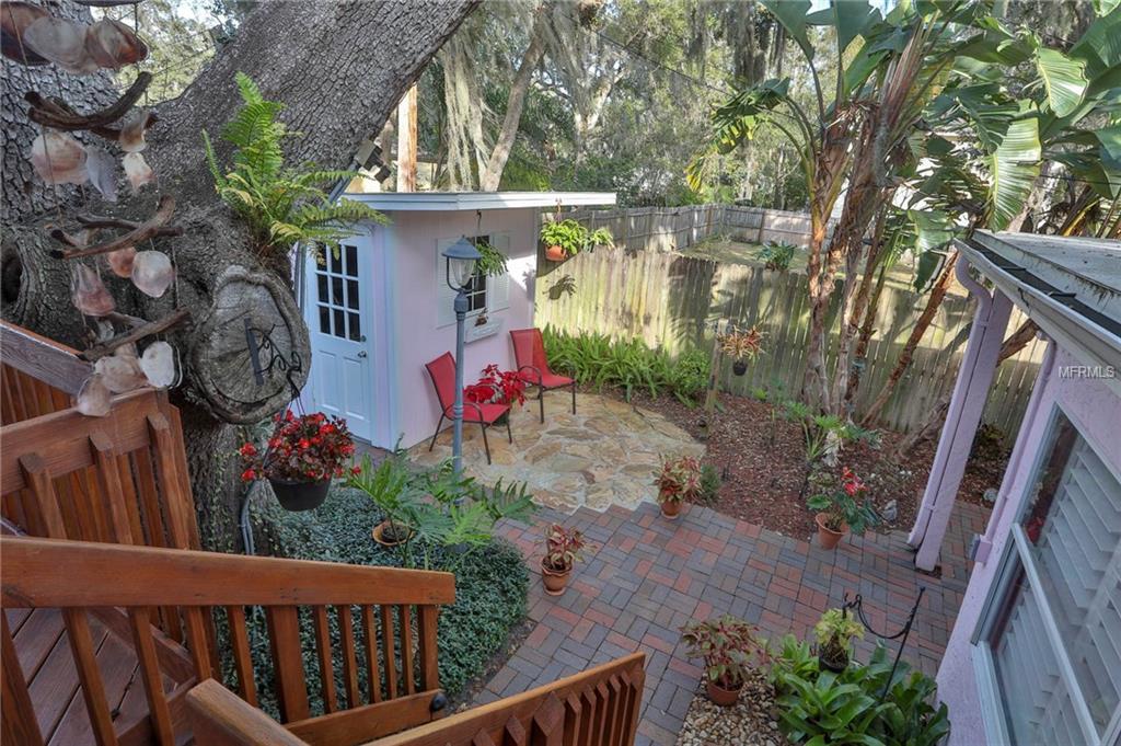 895 4TH STREET S, SAFETY HARBOR, Florida 34695, 3 Bedrooms Bedrooms, 7 Rooms Rooms,2 BathroomsBathrooms,Residential,For sale,4TH,U7846210