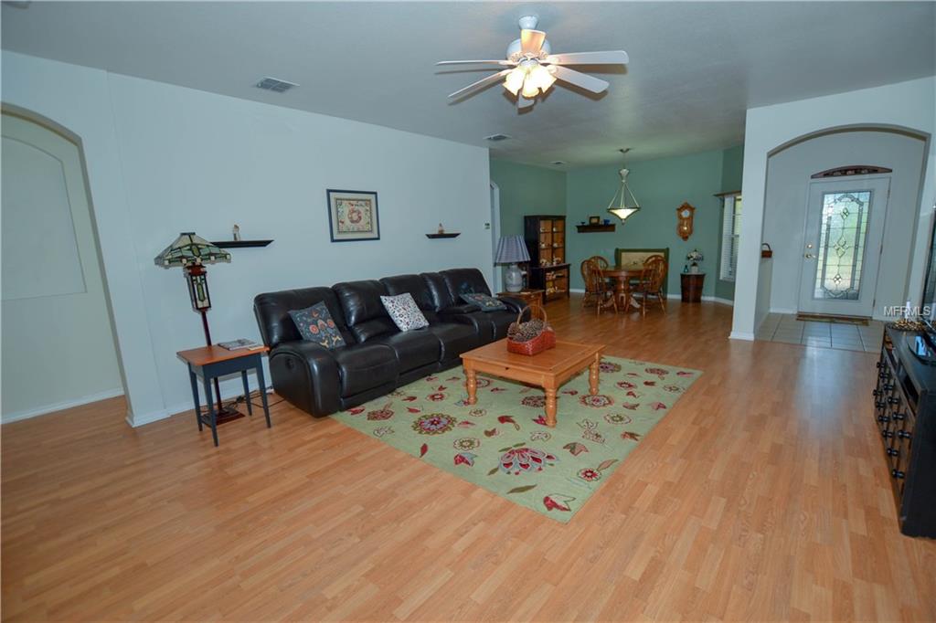 159 MARABELLA LOOP, POINCIANA, Florida 34759, 3 Bedrooms Bedrooms, 6 Rooms Rooms,2 BathroomsBathrooms,Residential,For sale,MARABELLA,O5560956