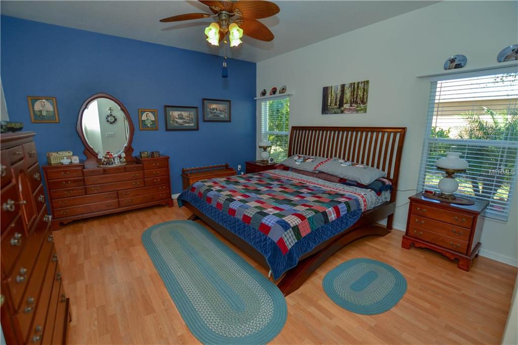 159 MARABELLA LOOP, POINCIANA, Florida 34759, 3 Bedrooms Bedrooms, 6 Rooms Rooms,2 BathroomsBathrooms,Residential,For sale,MARABELLA,O5560956