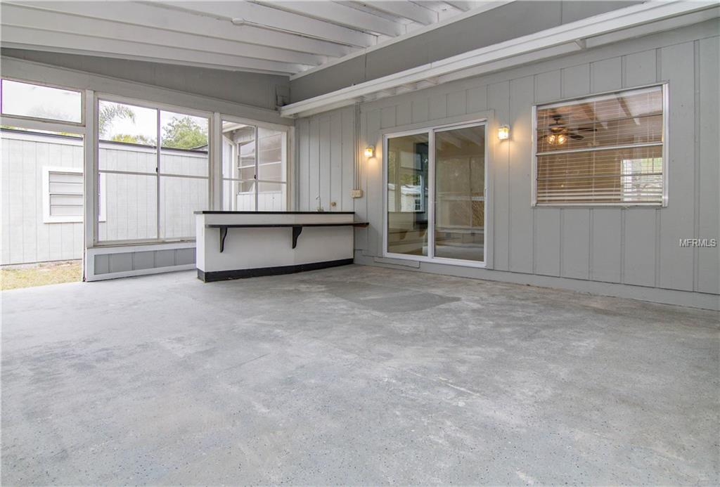 211 E MURIEL STREET, ORLANDO, Florida 32806, 3 Bedrooms Bedrooms, 3 Rooms Rooms,3 BathroomsBathrooms,Residential,For sale,MURIEL,O5561237