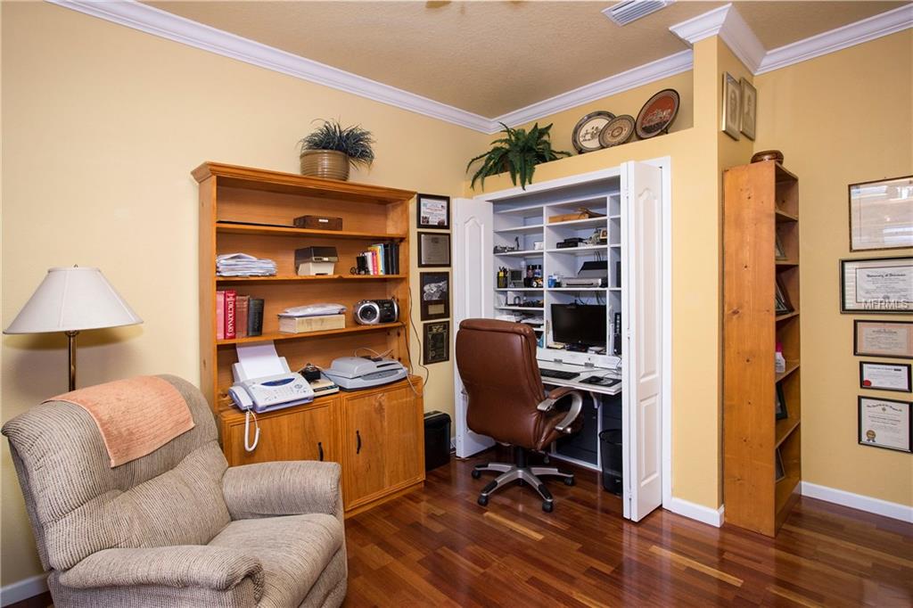 212 ROSANA DRIVE, BRANDON, Florida 33511, 3 Bedrooms Bedrooms, 9 Rooms Rooms,2 BathroomsBathrooms,Residential,For sale,ROSANA,T2928237