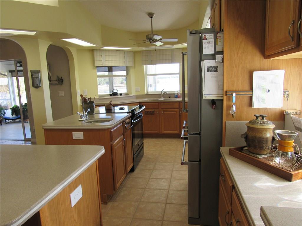 26528 BILLIE JEAN COURT, LEESBURG, Florida 34748, 2 Bedrooms Bedrooms, 10 Rooms Rooms,2 BathroomsBathrooms,Residential,For sale,BILLIE JEAN,G4852778