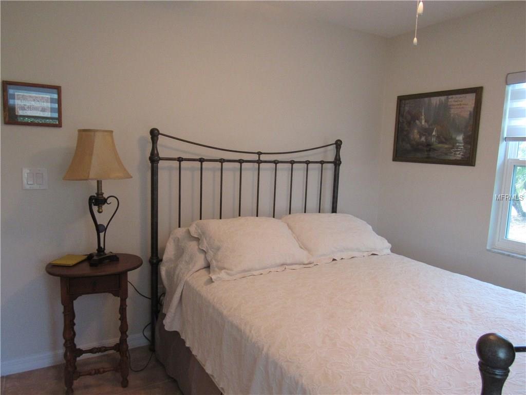 26528 BILLIE JEAN COURT, LEESBURG, Florida 34748, 2 Bedrooms Bedrooms, 10 Rooms Rooms,2 BathroomsBathrooms,Residential,For sale,BILLIE JEAN,G4852778