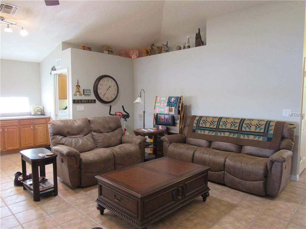 26528 BILLIE JEAN COURT, LEESBURG, Florida 34748, 2 Bedrooms Bedrooms, 10 Rooms Rooms,2 BathroomsBathrooms,Residential,For sale,BILLIE JEAN,G4852778