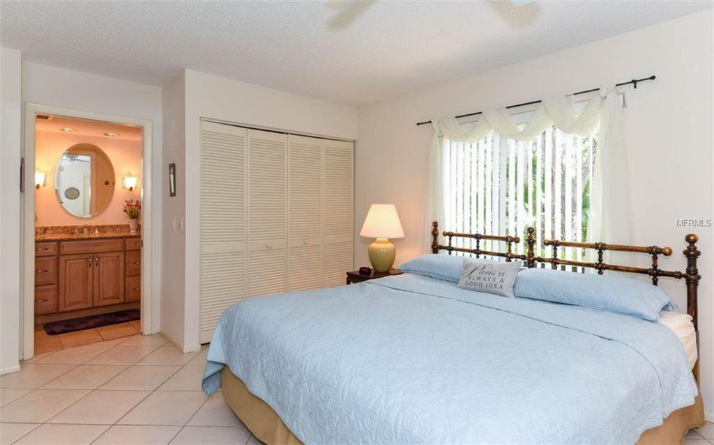 3438 WOOD OWL CIRCLE, BRADENTON, Florida 34210, 3 Bedrooms Bedrooms, 5 Rooms Rooms,2 BathroomsBathrooms,Residential,For sale,WOOD OWL,A4194865