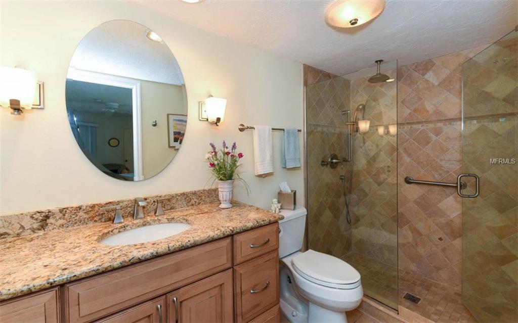 3438 WOOD OWL CIRCLE, BRADENTON, Florida 34210, 3 Bedrooms Bedrooms, 5 Rooms Rooms,2 BathroomsBathrooms,Residential,For sale,WOOD OWL,A4194865