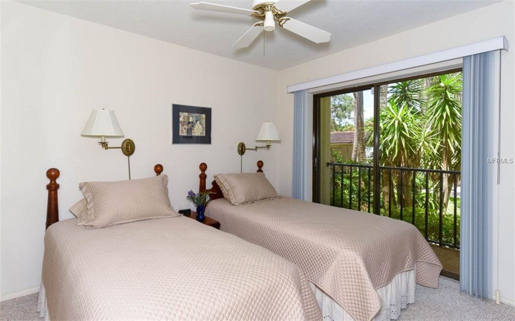 3438 WOOD OWL CIRCLE, BRADENTON, Florida 34210, 3 Bedrooms Bedrooms, 5 Rooms Rooms,2 BathroomsBathrooms,Residential,For sale,WOOD OWL,A4194865