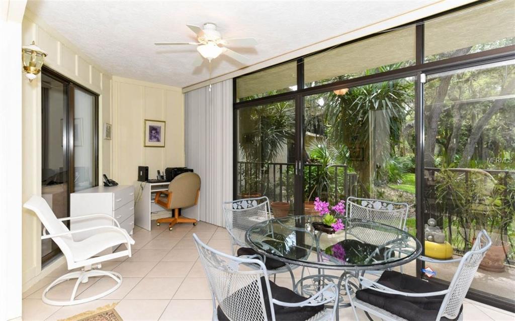 3438 WOOD OWL CIRCLE, BRADENTON, Florida 34210, 3 Bedrooms Bedrooms, 5 Rooms Rooms,2 BathroomsBathrooms,Residential,For sale,WOOD OWL,A4194865