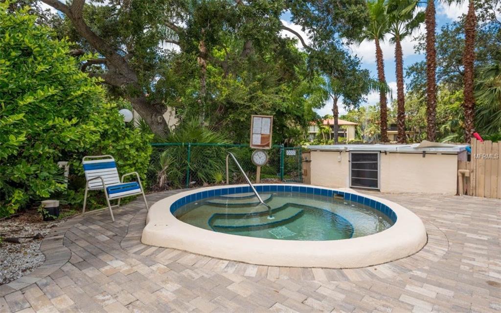 3438 WOOD OWL CIRCLE, BRADENTON, Florida 34210, 3 Bedrooms Bedrooms, 5 Rooms Rooms,2 BathroomsBathrooms,Residential,For sale,WOOD OWL,A4194865